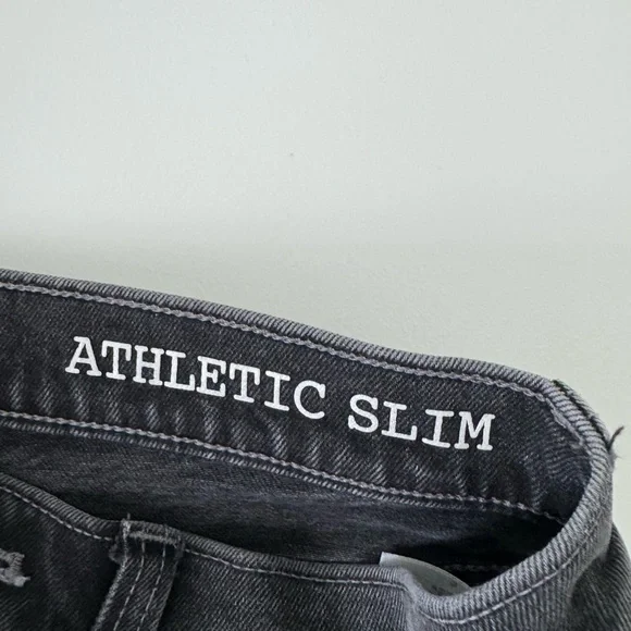 Madewell Athletic Slim Jeans 31x30 Faded Black - Picture 4 of 4